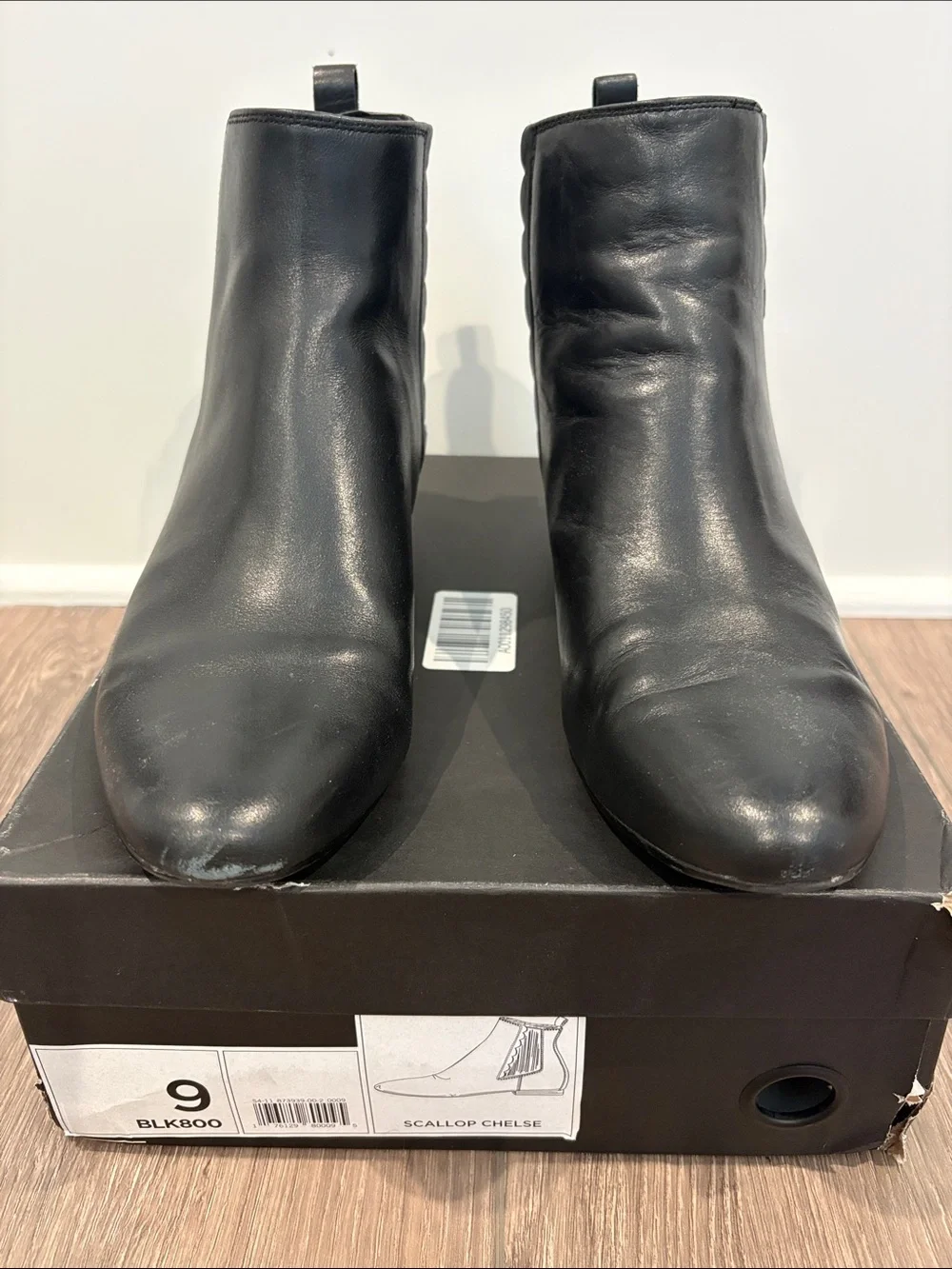Banana Republic sleek black